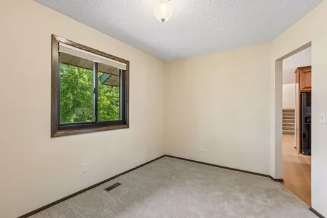 1641 61st Avenue NE Fridley MN 55432