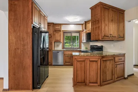 1641 61st Avenue NE Fridley MN 55432