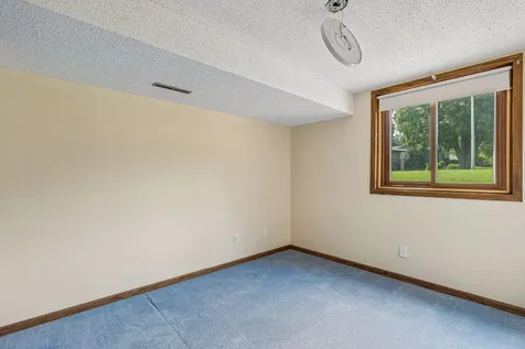 1641 61st Avenue NE Fridley MN 55432