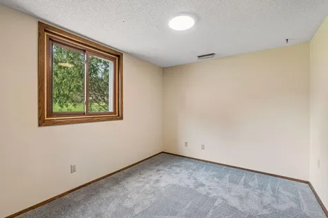 1641 61st Avenue NE Fridley MN 55432