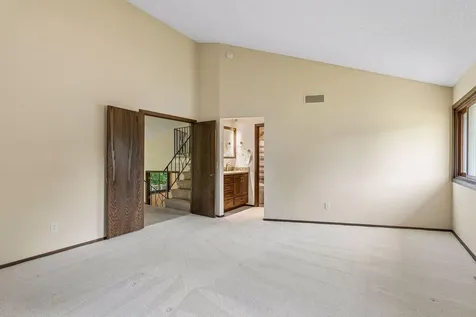 1641 61st Avenue NE Fridley MN 55432
