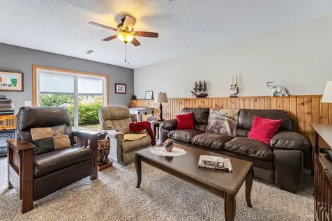 206 Skyline Heights Wabasha MN 55981