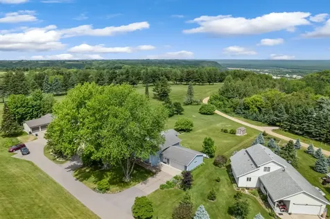 206 Skyline Heights Wabasha MN 55981