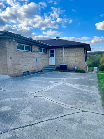824 Brown Street Jackson MN 56143