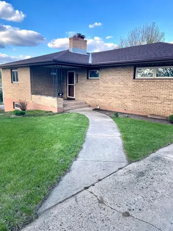 824 Brown Street Jackson MN 56143