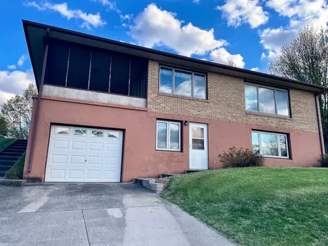 824 Brown Street Jackson MN 56143