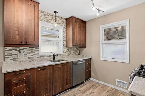 250 Macarthur Street E South Saint Paul MN 55075