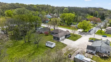 605 Union Street NE Chatfield MN 55923