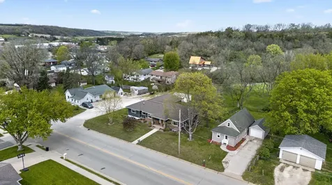 605 Union Street NE Chatfield MN 55923