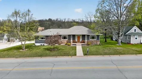 605 Union Street NE Chatfield MN 55923