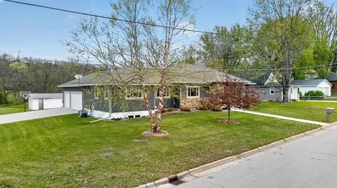 605 Union Street NE Chatfield MN 55923