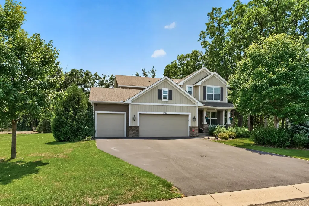 7566 159th Street NW Anoka MN 55303