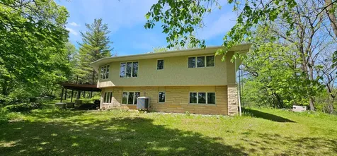 35423 Skyview Drive Winona MN 55987