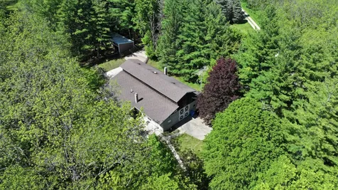35423 Skyview Drive Winona MN 55987