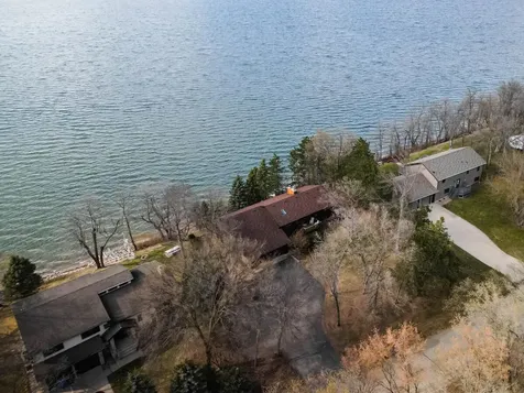 29823 Highland Loop Battle Lake MN 56515