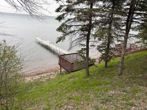 29823 Highland Loop Battle Lake MN 56515