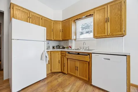 1641 8th Avenue S Fargo ND 58103
