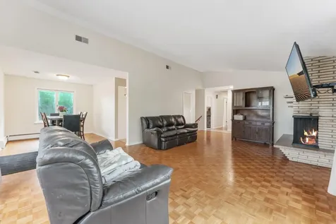 13209 Myrtle Drive Burnsville MN 55337