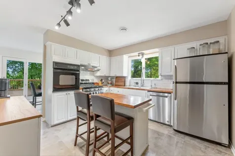 13209 Myrtle Drive Burnsville MN 55337