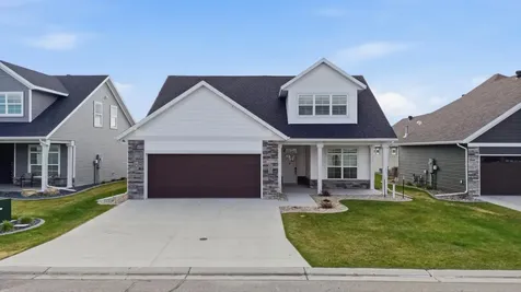 711 Rania Way W West Fargo ND 58078