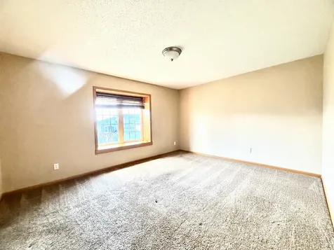 1611 Oakwood Drive West Fargo ND 58078