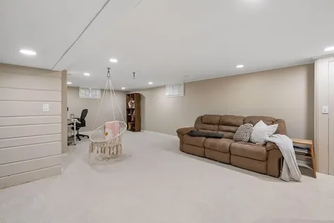 1917 Dixon Drive Bloomington MN 55431