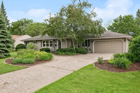 1917 Dixon Drive Bloomington MN 55431