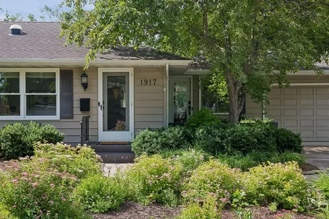 1917 Dixon Drive Bloomington MN 55431
