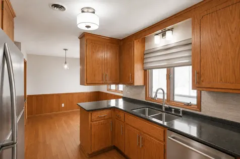 18415 14th Avenue N Plymouth MN 55447