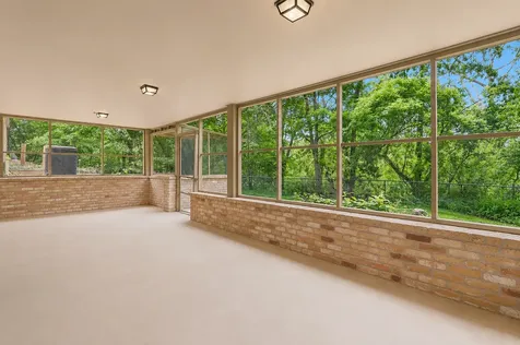 18415 14th Avenue N Plymouth MN 55447