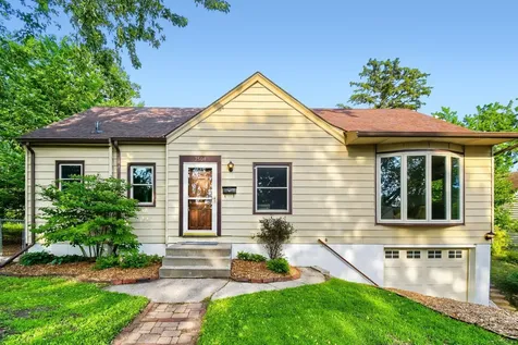 3508 Quail Avenue N Crystal MN 55422