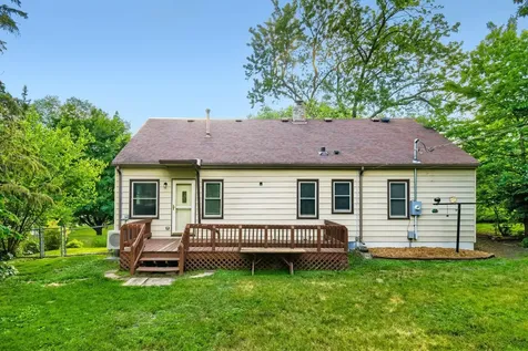 3508 Quail Avenue N Crystal MN 55422