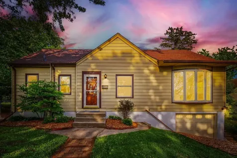 3508 Quail Avenue N Crystal MN 55422