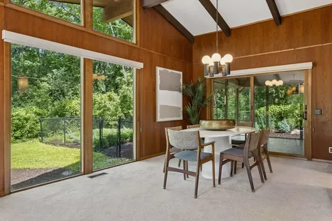 8 Sandpiper Lane North Oaks MN 55127