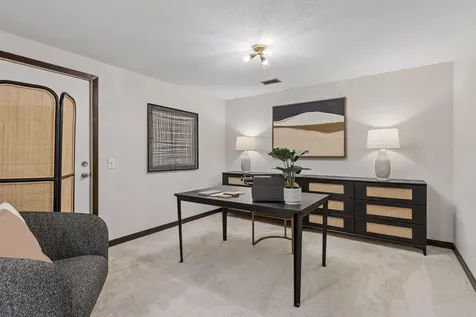 8 Sandpiper Lane North Oaks MN 55127