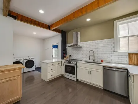 270 Maria Avenue Saint Paul MN 55106