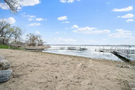 4132 Omaha Lane NW Alexandria MN 56308