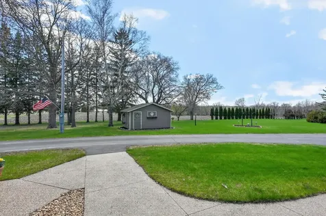 1608 E Lake Jessie Road SE Alexandria MN 56308