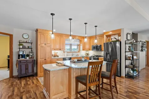 1608 E Lake Jessie Road SE Alexandria MN 56308
