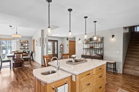 1608 E Lake Jessie Road SE Alexandria MN 56308