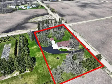 1608 E Lake Jessie Road SE Alexandria MN 56308