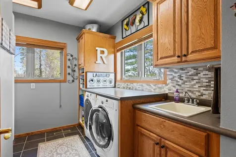 1608 E Lake Jessie Road SE Alexandria MN 56308