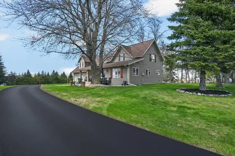 1608 E Lake Jessie Road SE Alexandria MN 56308