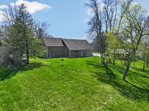 1608 E Lake Jessie Road SE Alexandria MN 56308