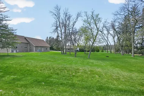 1608 E Lake Jessie Road SE Alexandria MN 56308