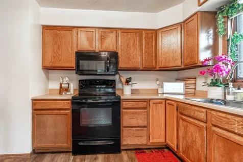 1224 N Marien Street Fergus Falls MN 56537