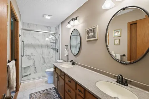 3286 York Alcove Woodbury MN 55125