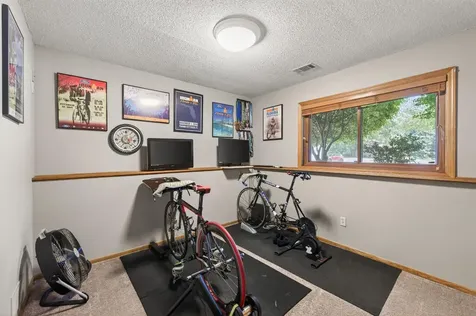 3286 York Alcove Woodbury MN 55125