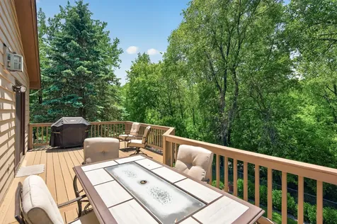3286 York Alcove Woodbury MN 55125
