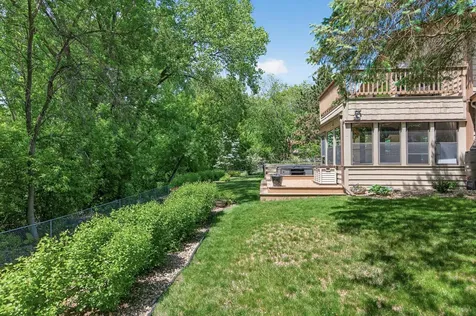 3286 York Alcove Woodbury MN 55125